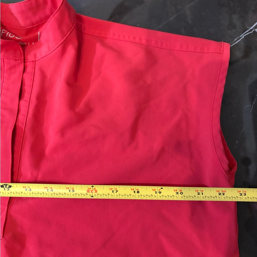 FIGS Women’s Technical Collection Rafaela Oversized Red Scrub Top Size small - Picture 6 of 9